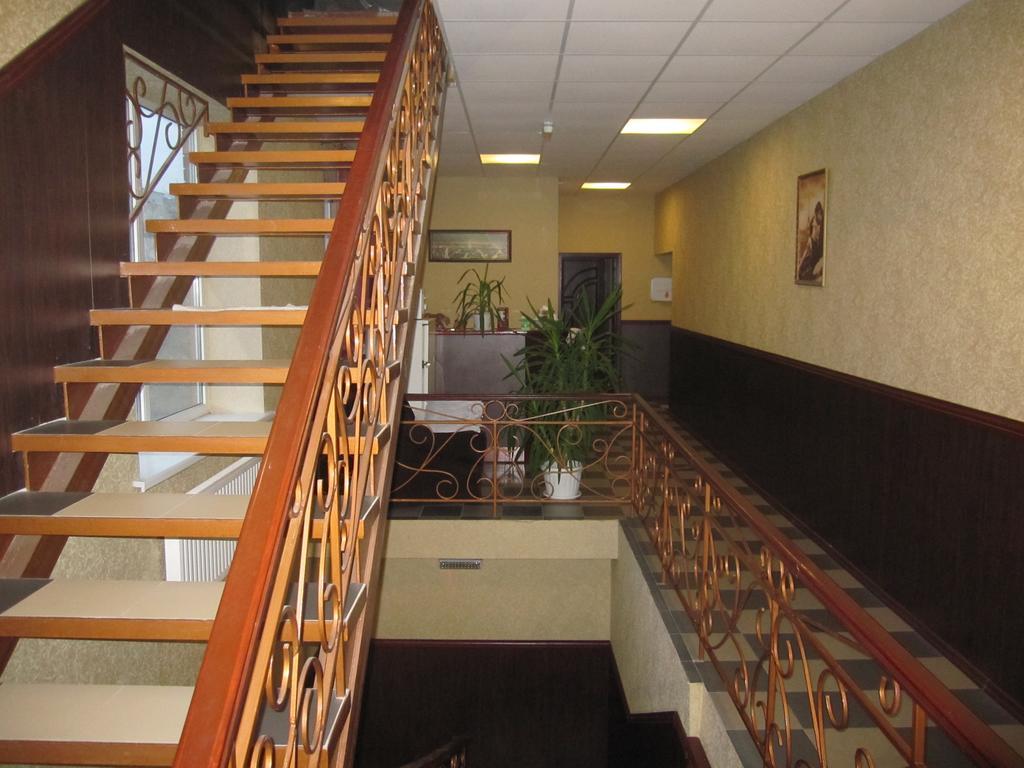Jaguar Hotel Complex Kharkiv Extérieur photo